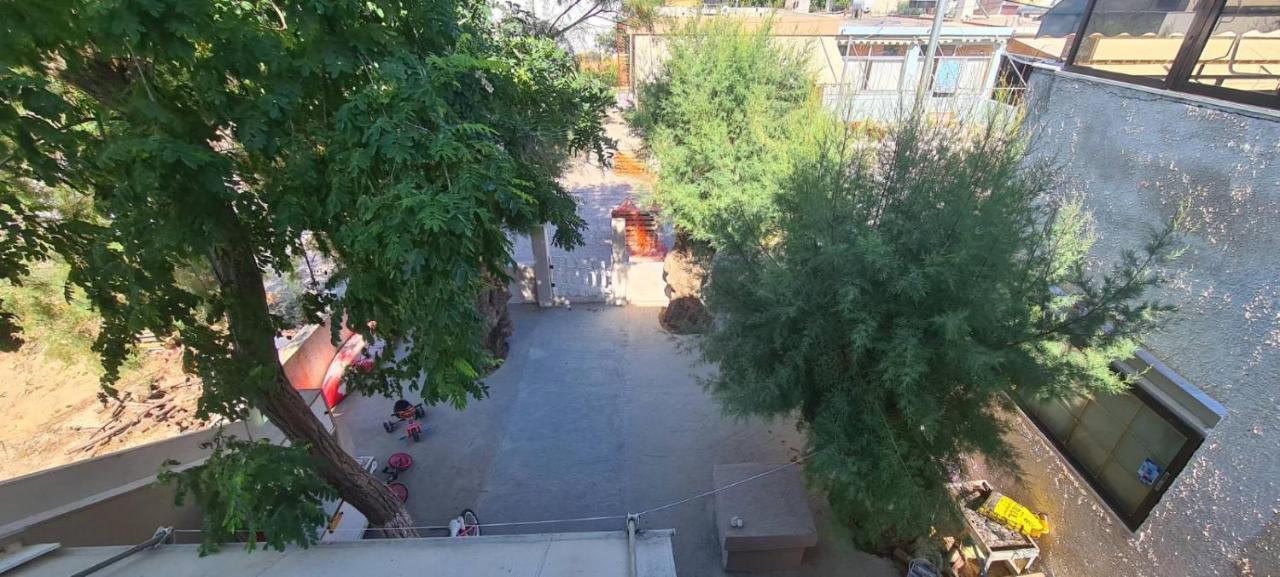 Μοντέρνα Εξοχική Κατοικία Στην Κωμη Komi  Buitenkant foto